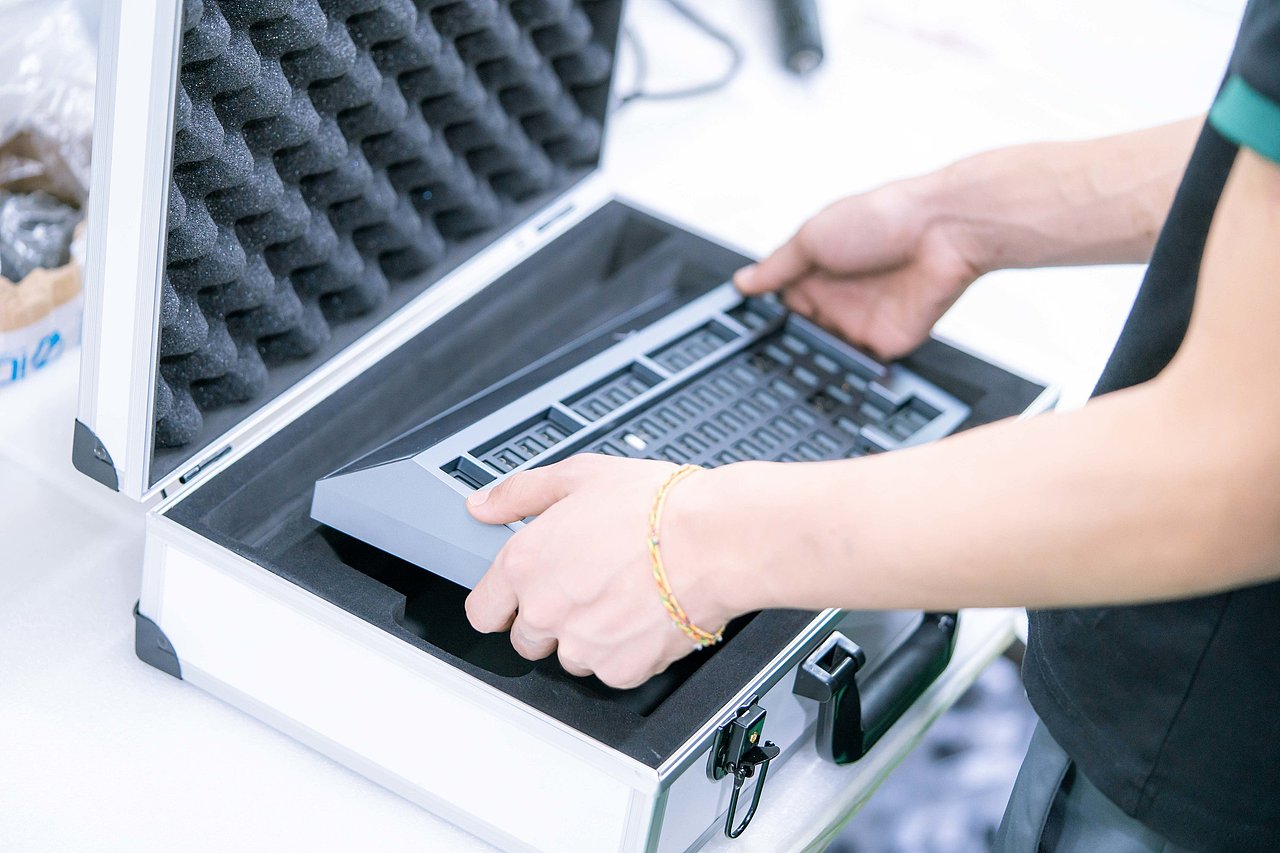 Cyberboard 客制化机械键盘