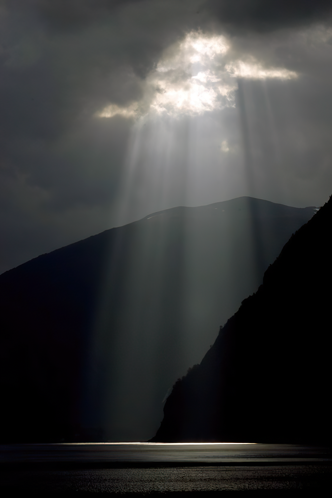 零次方设计 | 建发·静美尘世外 只此山外山（图ZMzU4OTU1MTQ0） - 商业空间设计 - 站酷设计师零次方设计原创素材 - 站酷ZCOOL