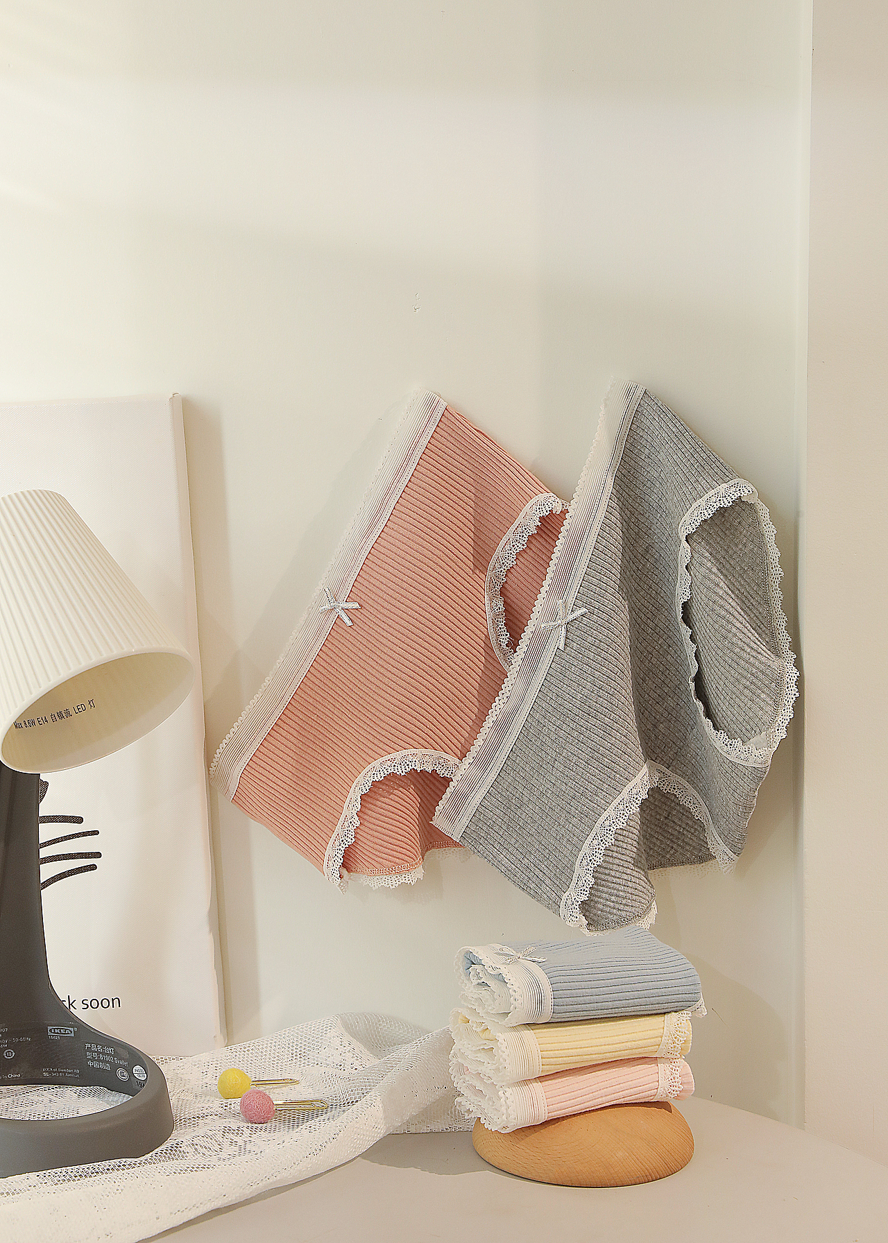 ins风女内裤の内衣静物拍摄（图ZMzUzOTQwNjc2） - 产品摄影 - 站酷设计师云端视觉原创素材 - 站酷ZCOOL