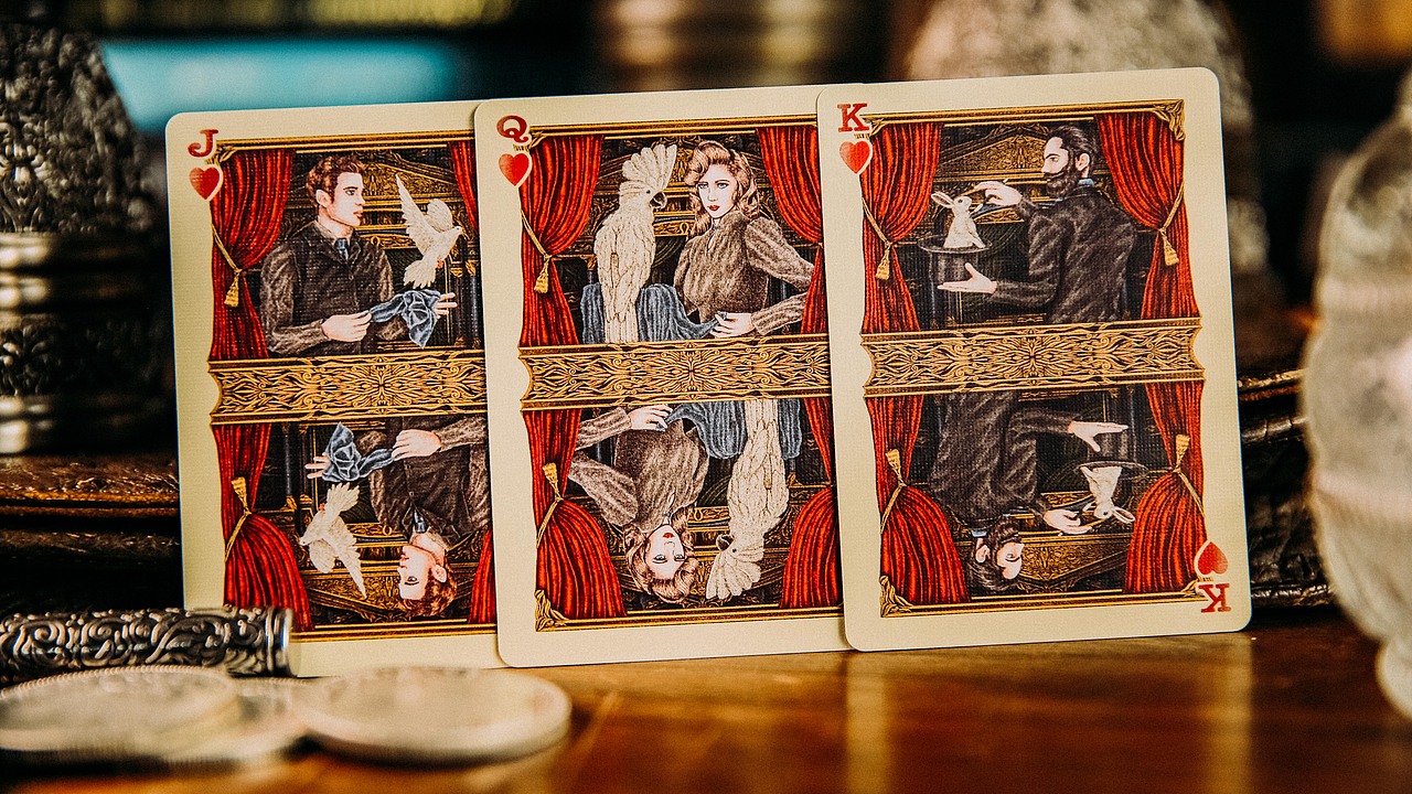 Illusionist 魔术师收藏纸牌扑克套装礼盒设计（图ZMzAxNDA0MTI4） - 包装 - 站酷设计师ARK方舟扑克原创素材 - 站酷ZCOOL