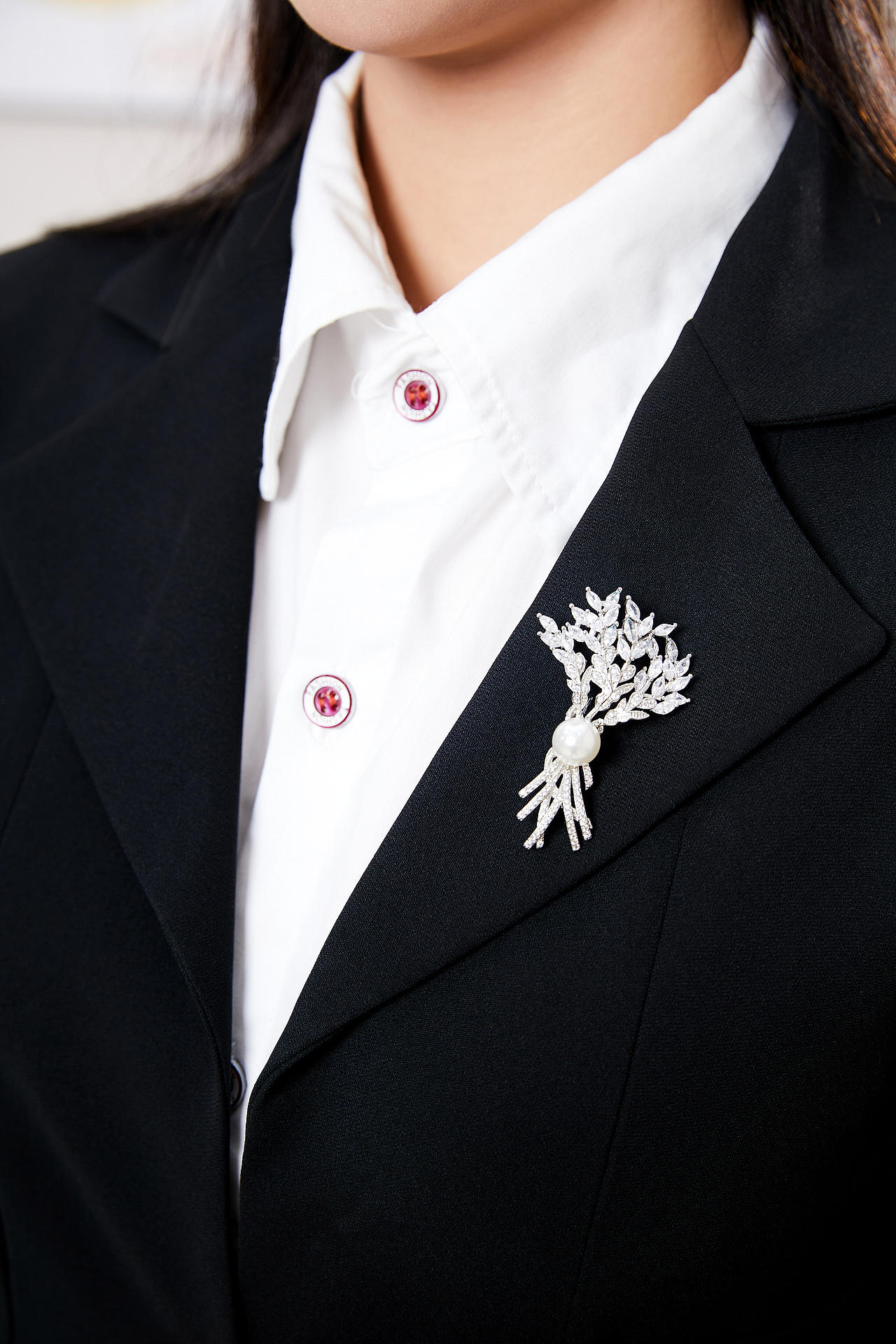 胸针丨胸花领针（图ZMzExNDgzMzg4） - 产品摄影 - 站酷设计师曾可以c原创素材 - 站酷ZCOOL