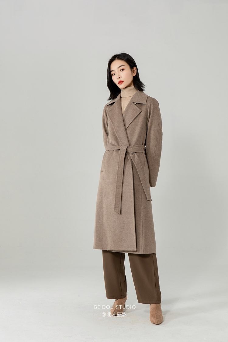 模特SUKI拍照 大衣拍摄 冬季外套 拍照