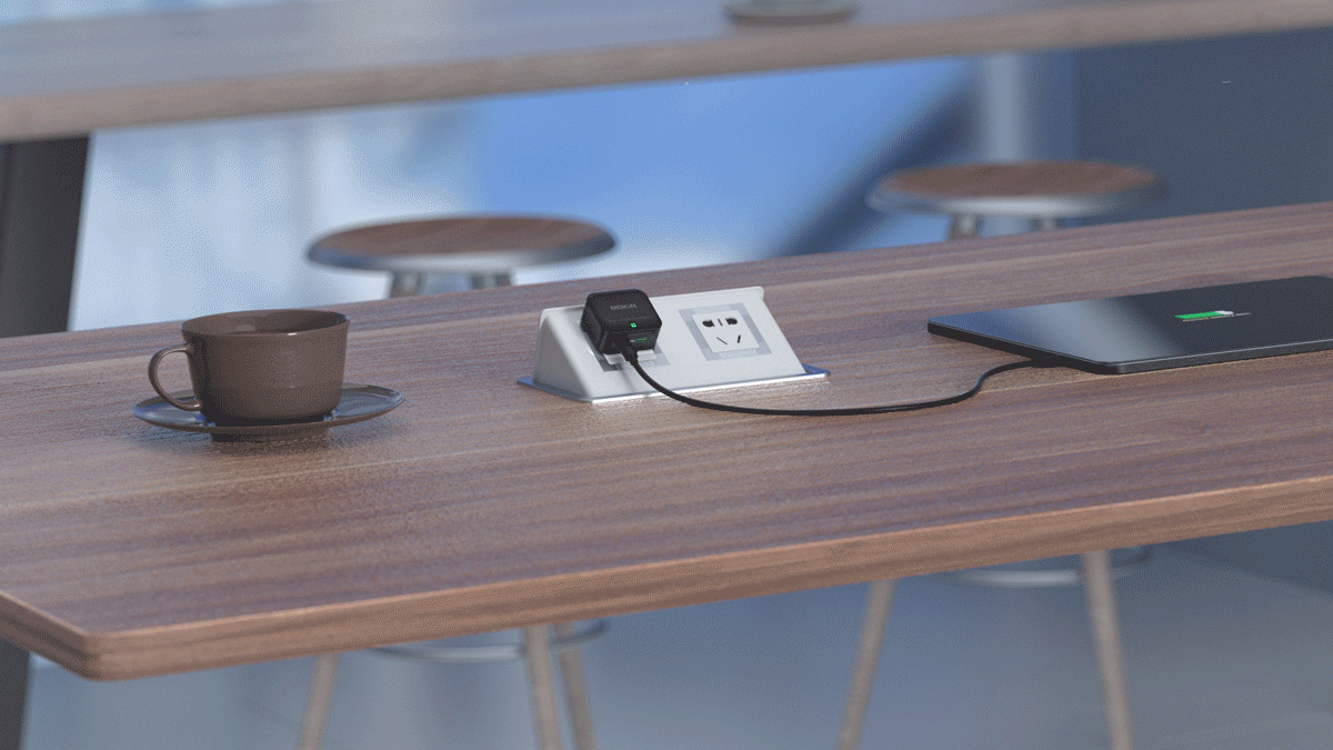 充电头芯片产品动画亚马逊电商动画---2022年10月（图ZMzIwNzU2NzQw） - 产品 - 站酷设计师秦风C4D原创素材 - 站酷ZCOOL