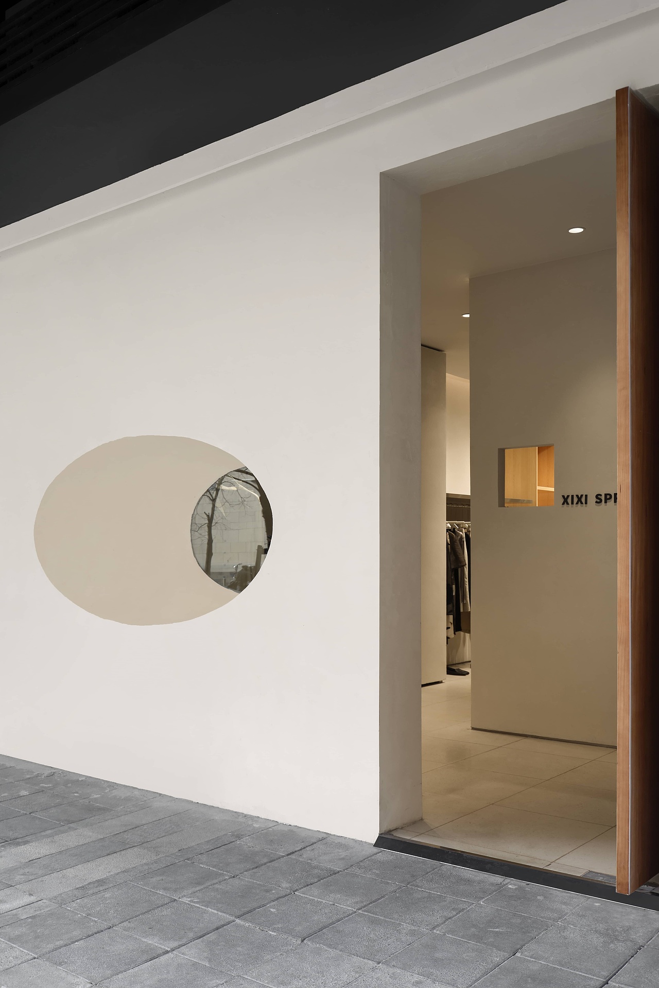 XIXI SPRING|MOOTHAN. DESIGN