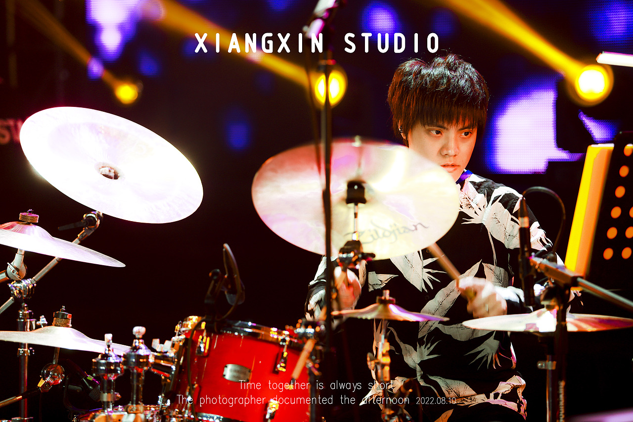 商业活动摄影|四川传媒学院飞儿乐队活动现场|图片直播（图ZMzU3ODM5MzIw） - 时尚/艺术摄影 - 站酷设计师象心商业活动摄影原创素材 - 站酷ZCOOL