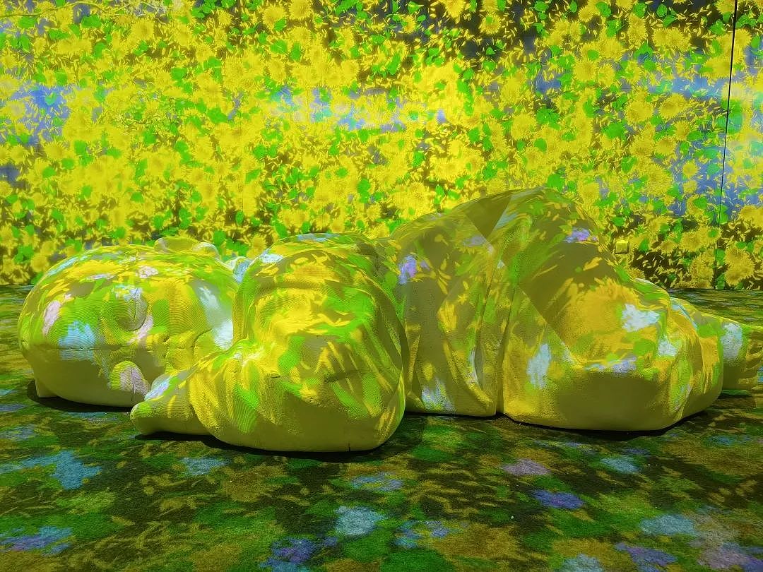 “大地之子·夢(mèng)游記”限時(shí)光影夢(mèng)境空間展（圖ZMzIxNzkyODQw） - 雕塑 - 站酷設(shè)計(jì)師夜問科技原創(chuàng)素材 - 站酷ZCOOL