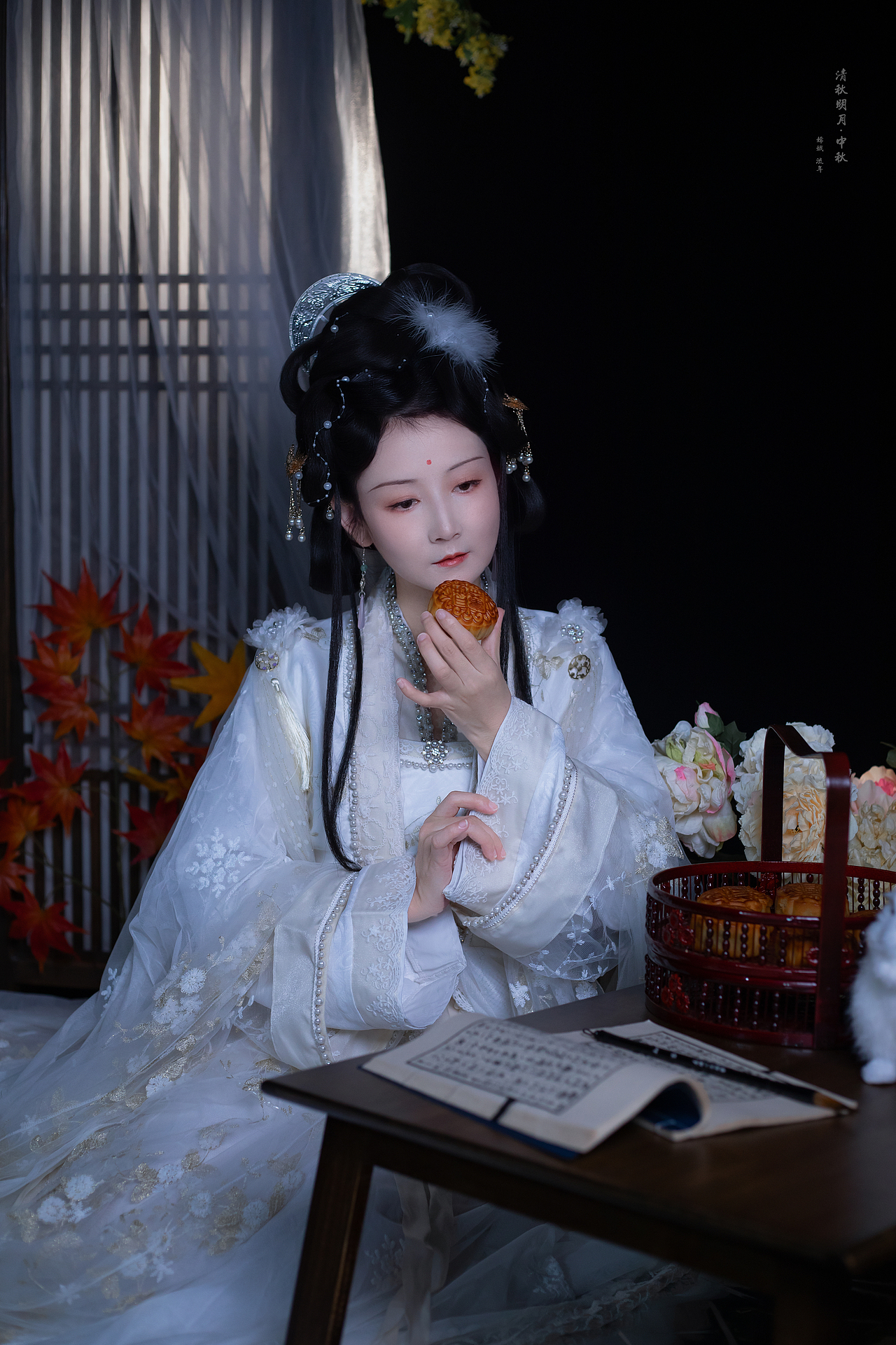 中秋快乐-嫦娥（图ZMzUxODk5MDY4） - 人像摄影 - 站酷设计师九尾喵原创素材 - 站酷ZCOOL