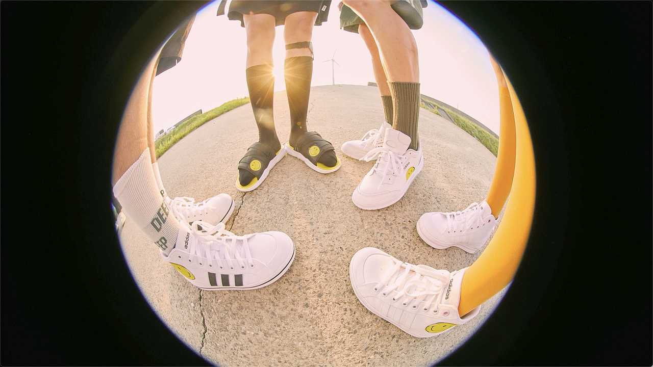 ADIDAS_NEO_MAY_APP_OOH_cobrand