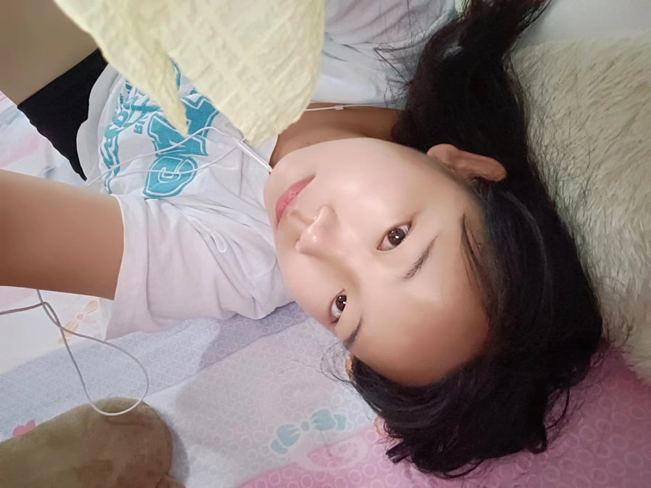 光芒四射的孤寡大青蛙你好