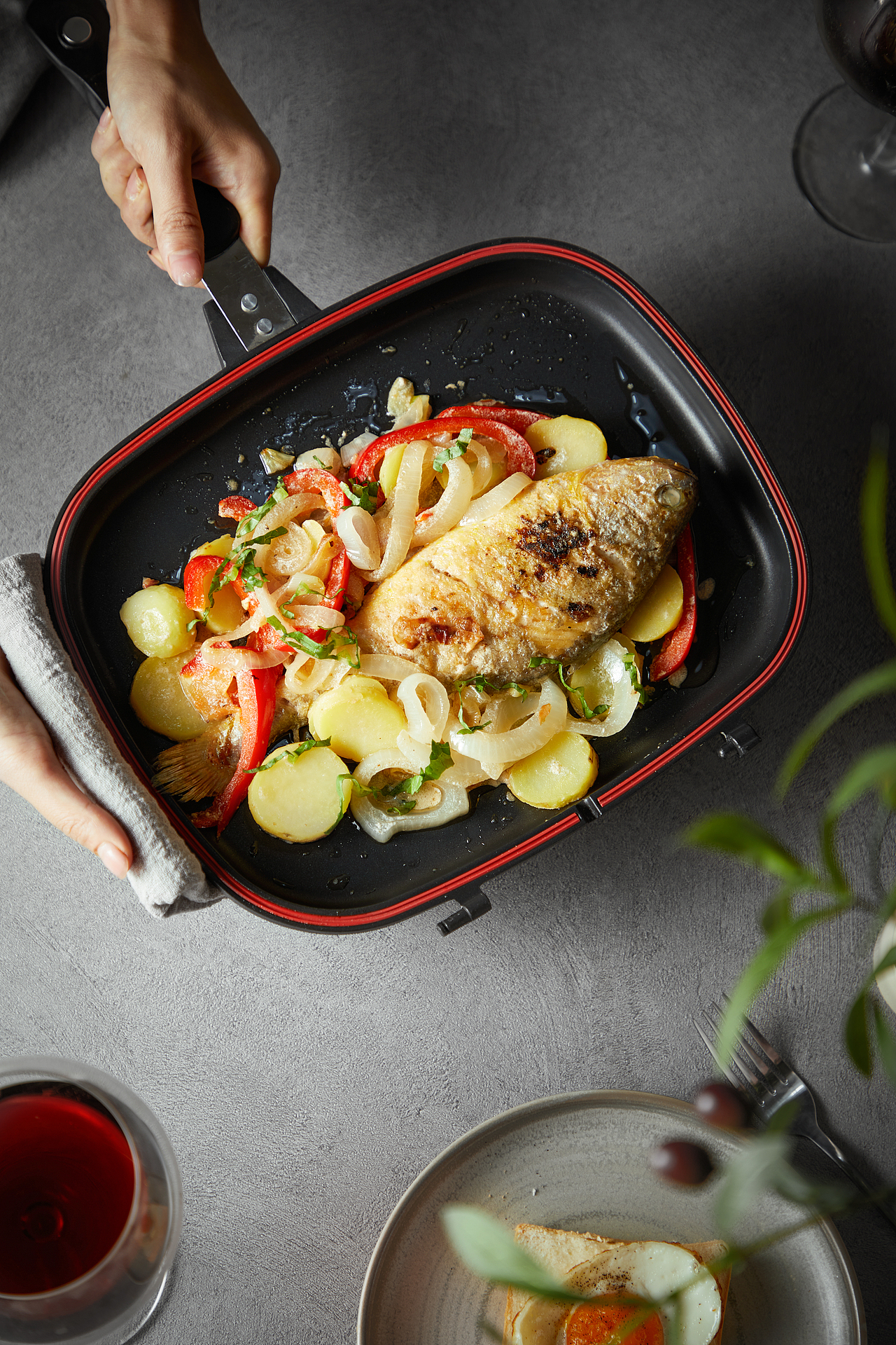 炊具｜美的、喆物品牌拍摄（图ZMzAzMjM1MzUy） - 产品摄影 - 站酷设计师Celliu原创素材 - 站酷ZCOOL