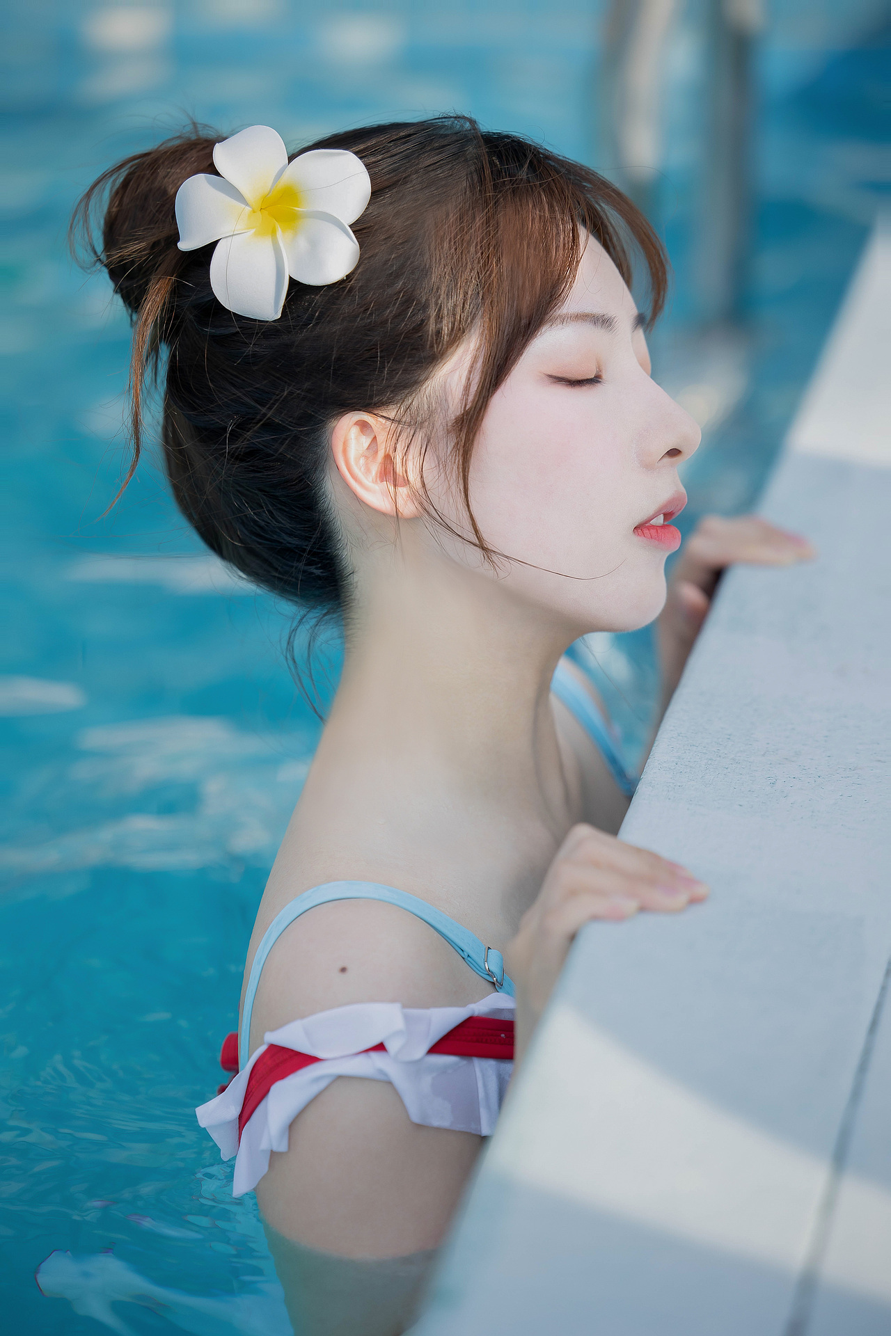 藍色海洋里#創(chuàng)作加油站#（圖ZMzEzMTMwNDg0） - 人像攝影 - 站酷設(shè)計師今尋本尋Kairos原創(chuàng)素材 - 站酷ZCOOL