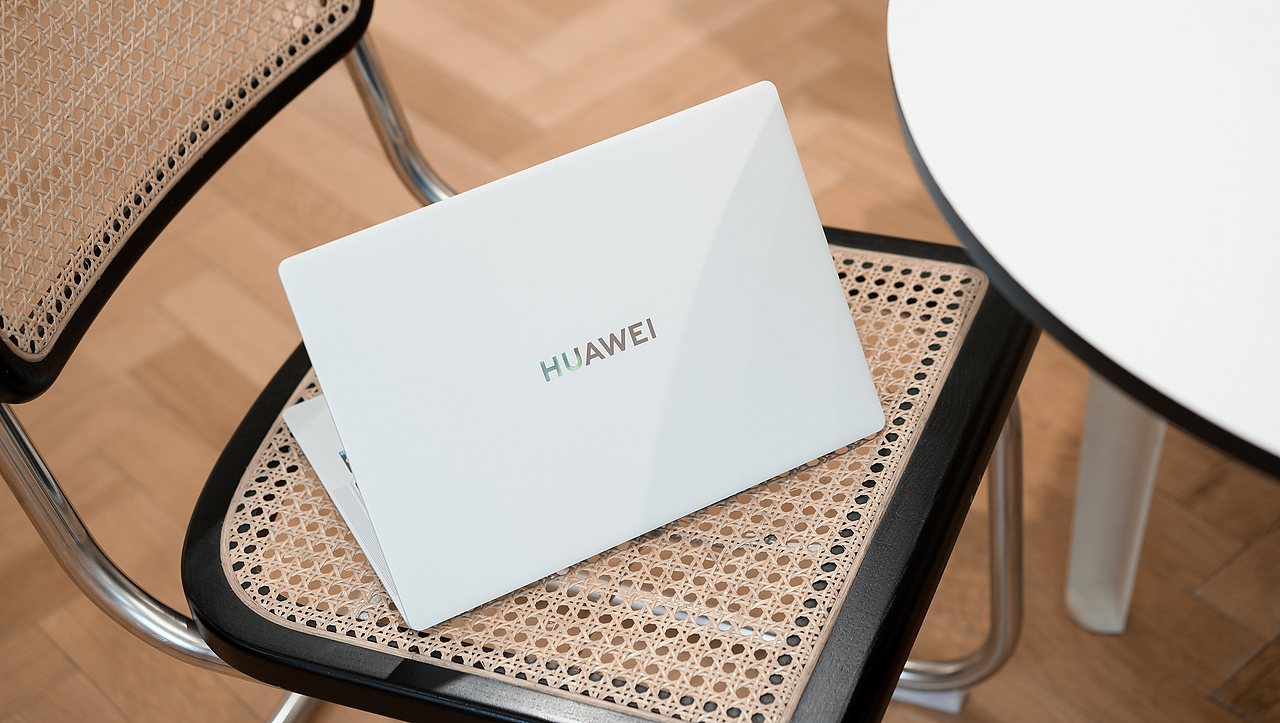 华为MateBook X Pro 2022微绒典藏版