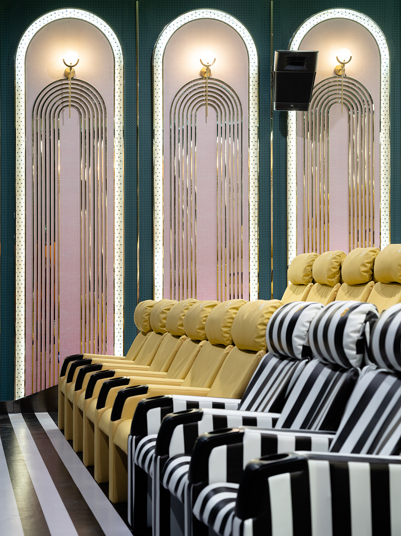 唯想国际丨 西安斐波影院（图ZMzQ3Mzc2NDM2） - 商业空间设计 - 站酷设计师李想_唯想国际原创素材 - 站酷ZCOOL