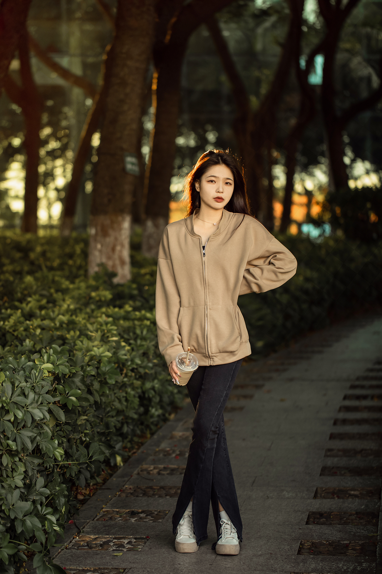 人像摄影(公园捡的)