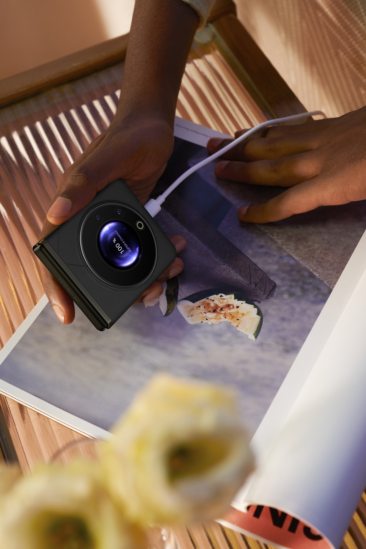 手机样张丨PHANTOM V Flip 5G