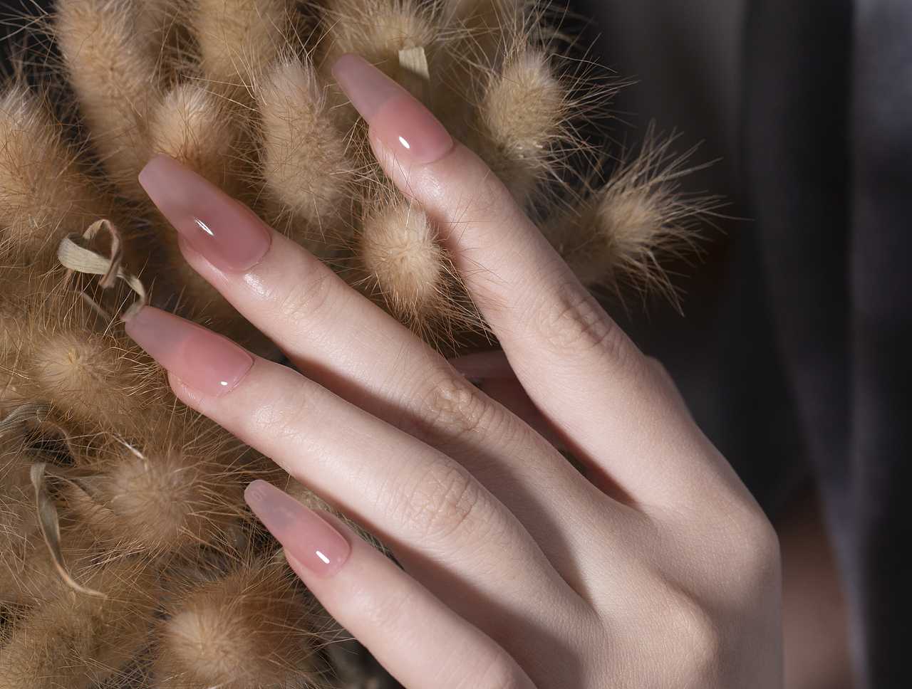 美甲 手摸（图ZMzEzMDM4MjU2） - 产品摄影 - 站酷设计师水货摄影师原创素材 - 站酷ZCOOL