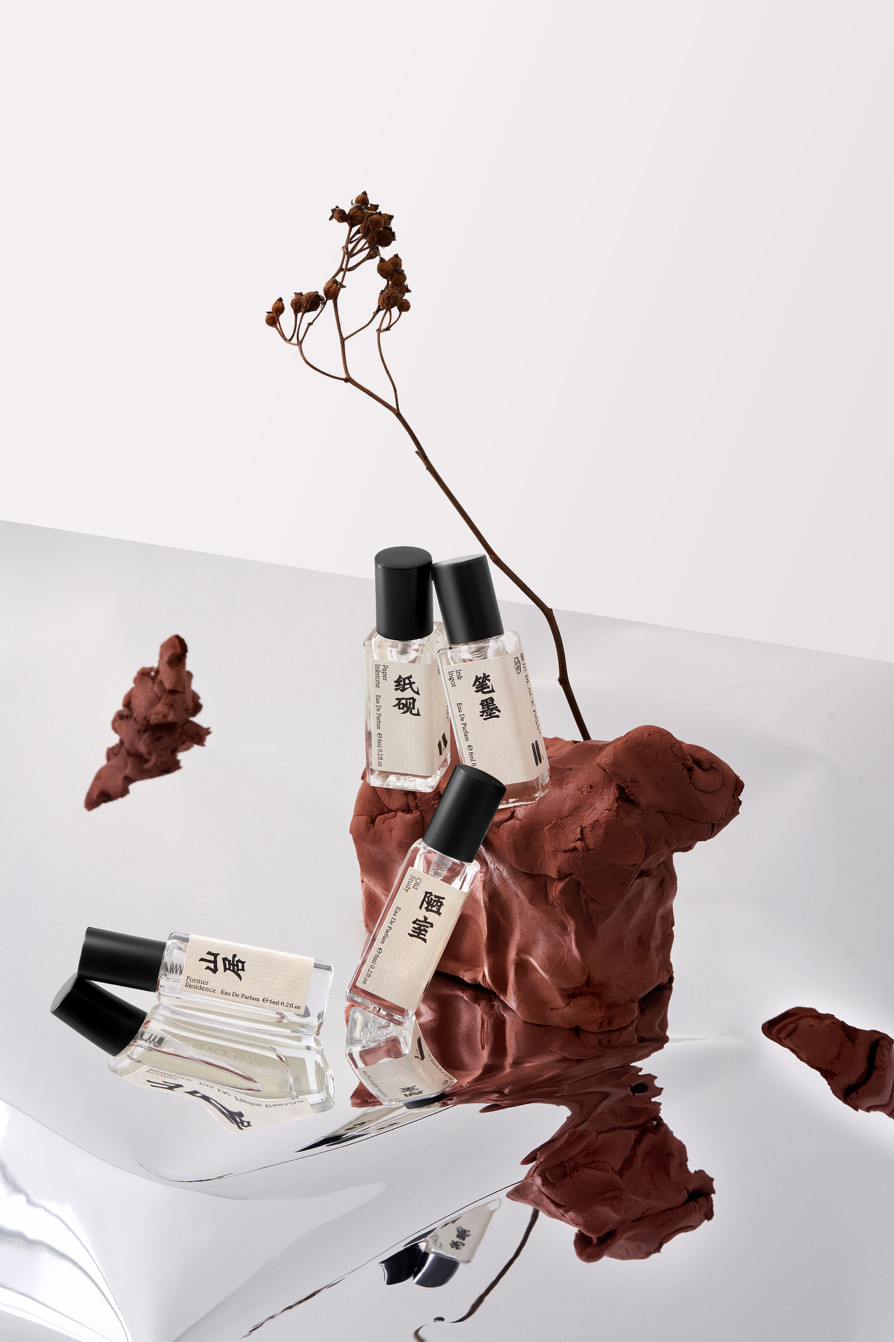 产品摄影｜国风香水黑爪- 山居茶香（图ZMzI1MDAxNzgw） - 产品摄影 - 站酷设计师喵之celeste原创素材 - 站酷ZCOOL