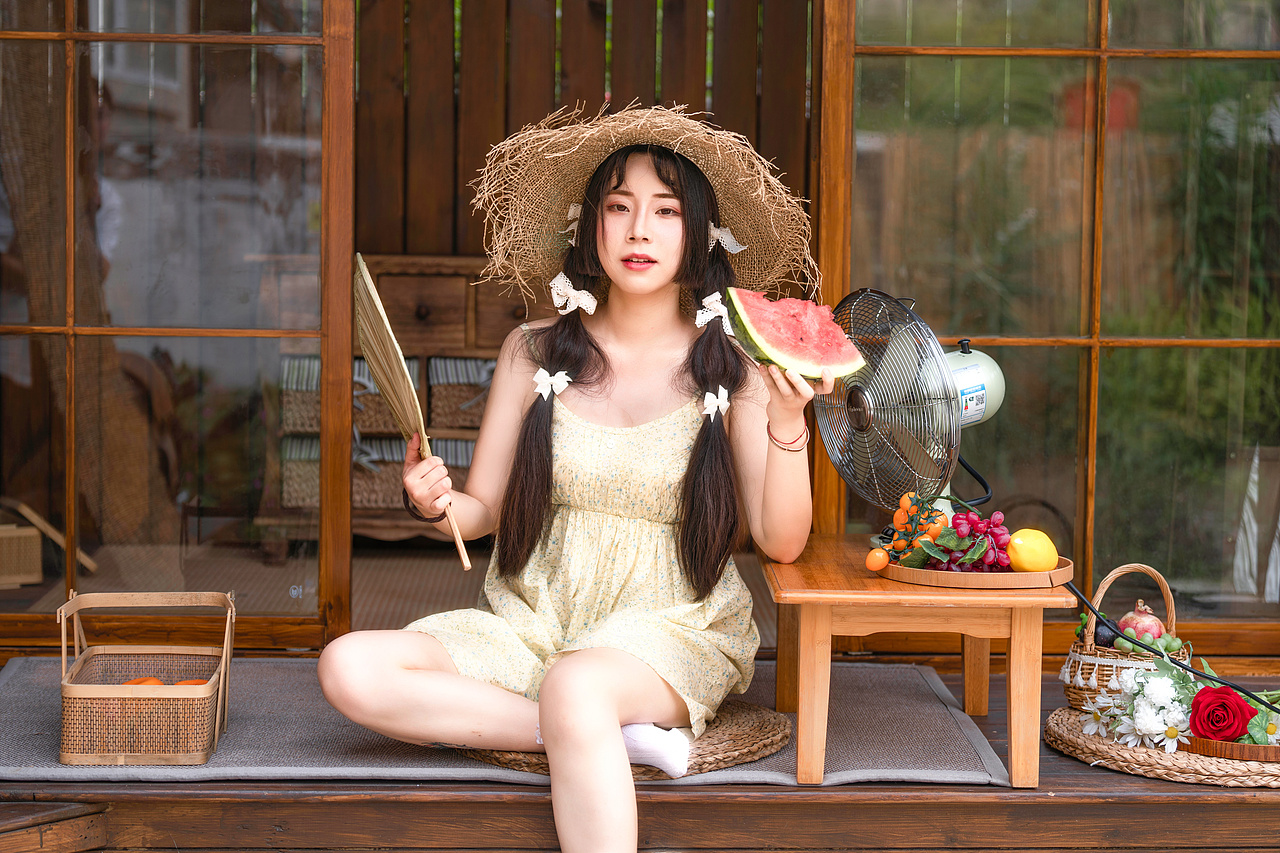人像写真丨西瓜味的夏天（图ZMzY5OTg1MzA0） - 人像摄影 - 站酷设计师马克不爱吃米饭原创素材 - 站酷ZCOOL