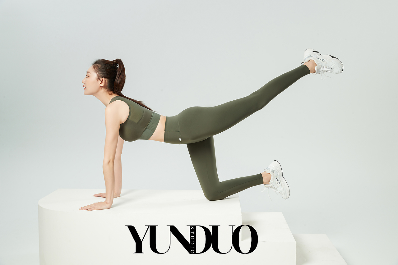 运动内衣夏季 跑步健身文胸 瑜伽背心（图ZMzMwMTcyMjky） - 人像摄影 - 站酷设计师陨朵商拍刘大奇原创素材 - 站酷ZCOOL