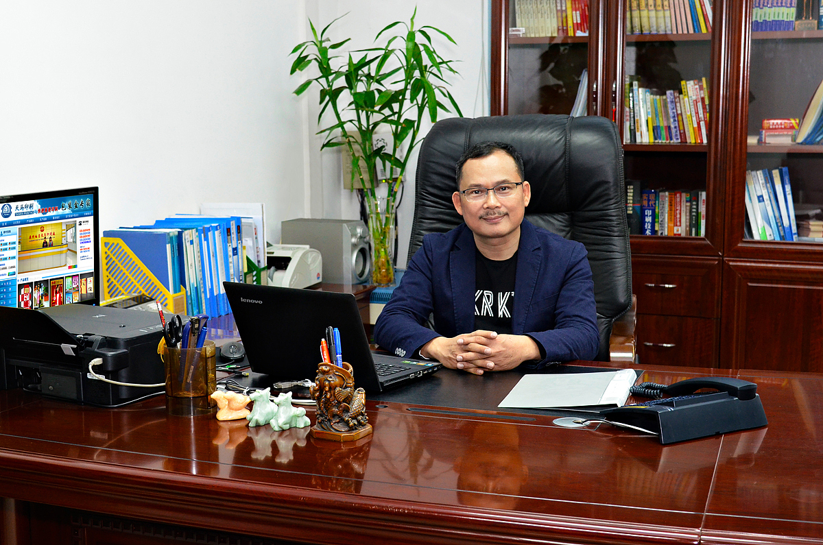 工廠車間攝影（圖ZMzU2NDAzNDk2） - 產(chǎn)品攝影 - 站酷設(shè)計師廣東省雨澤原創(chuàng)素材 - 站酷ZCOOL