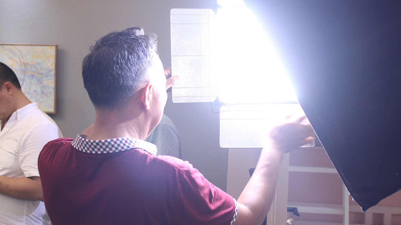 黄献新：电视台拍摄