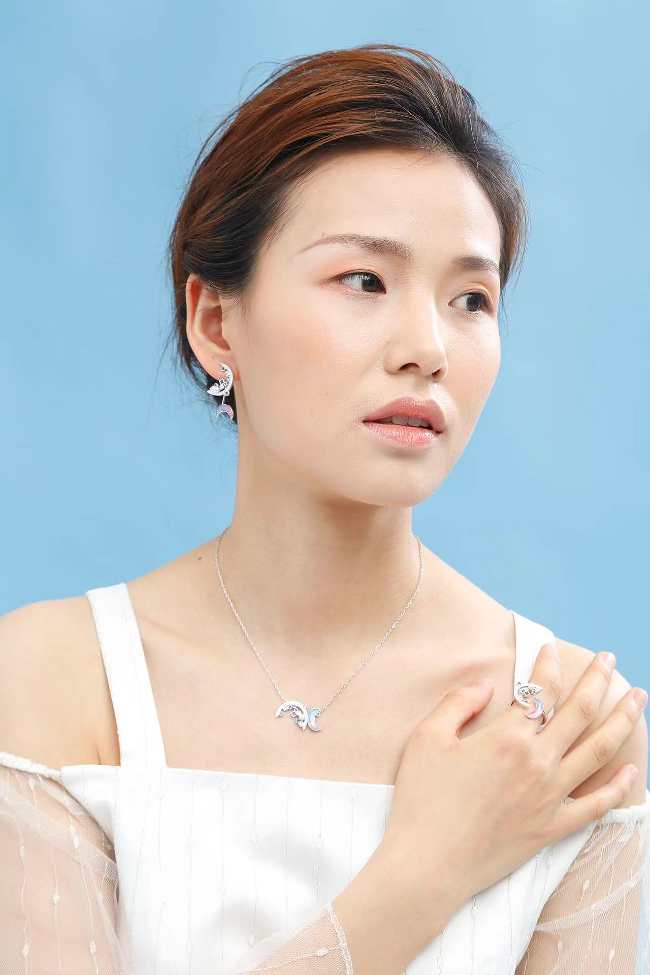TA首飾（圖ZMzEwMTk2MDMy） - 人像攝影 - 站酷設(shè)計師小cool影原創(chuàng)素材 - 站酷ZCOOL
