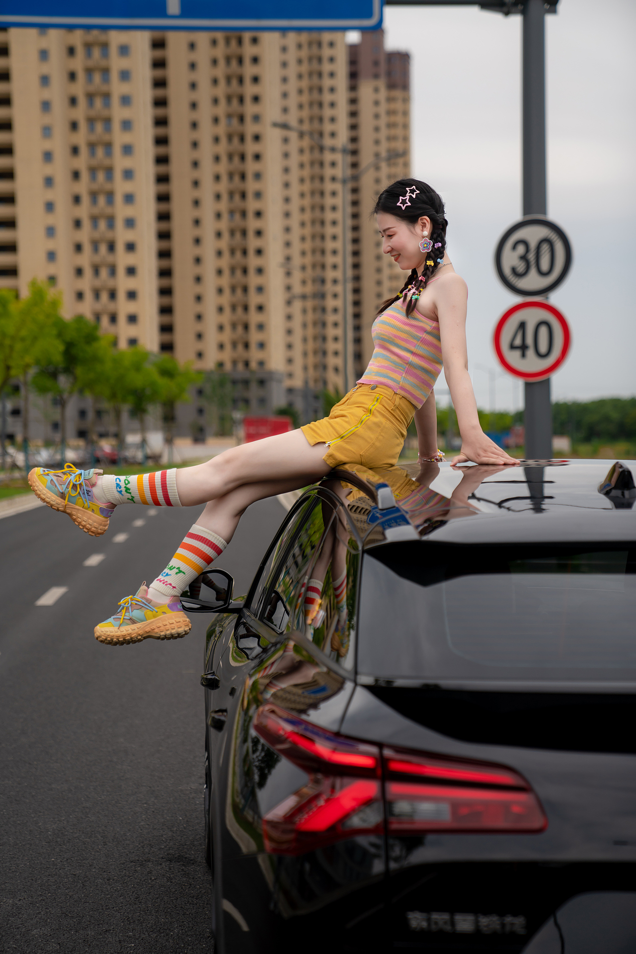 凡尔赛黑武士VS多巴胺美女