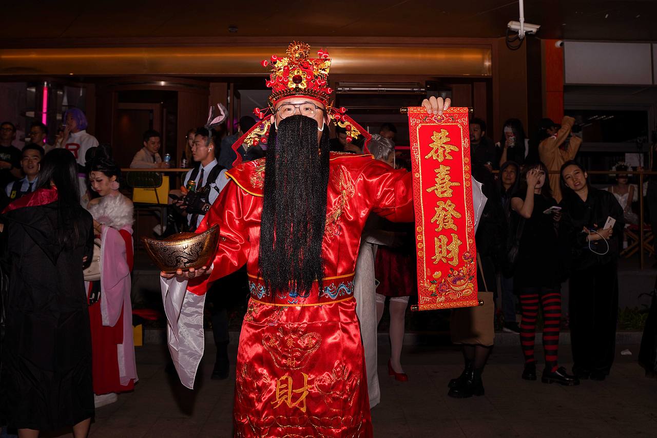 Bazingabyzn：上海万圣节（图ZMzU0MzM5MDI0） - 时尚/艺术摄影 - 站酷设计师子涵Zian原创素材 - 站酷ZCOOL