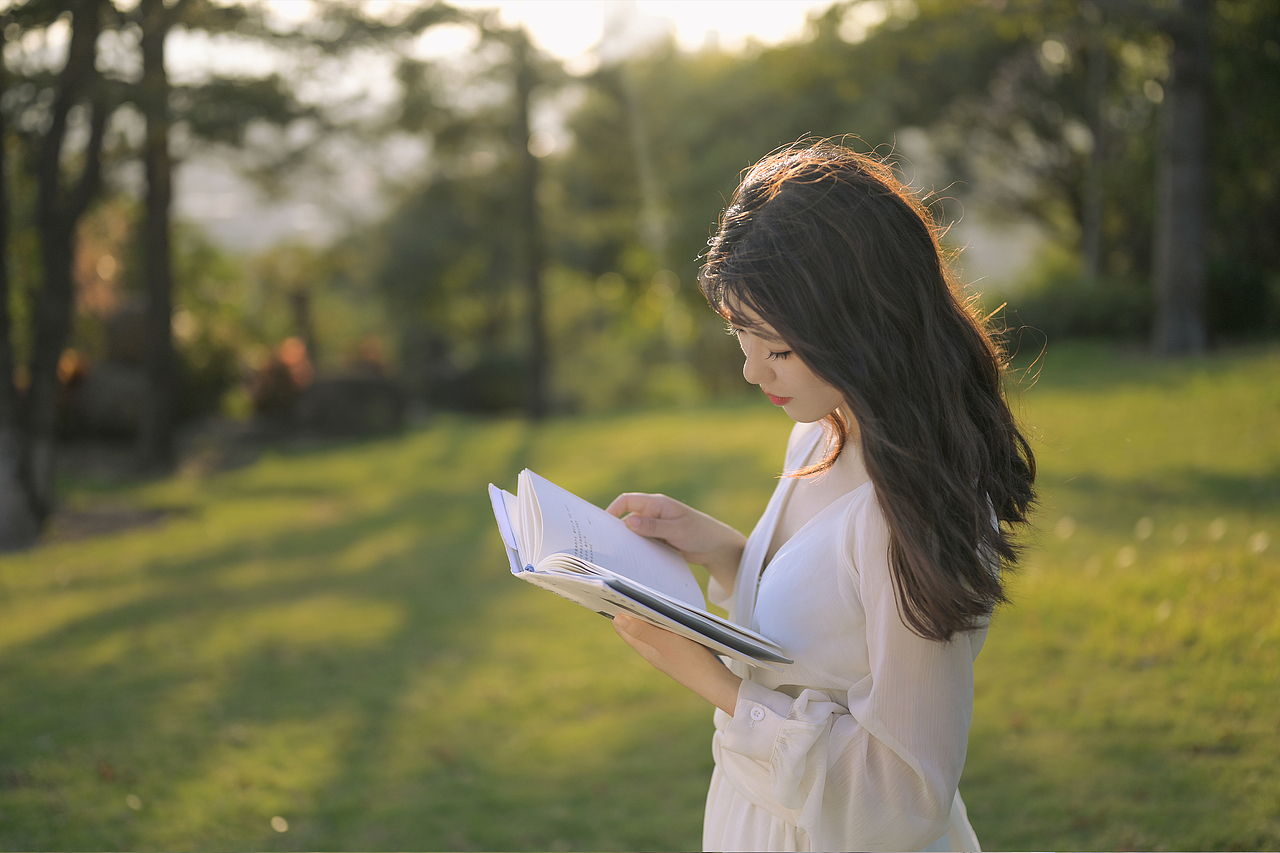 你什么也没有说，山风惊扰我（图ZMzIyNTc2MDY0） - 人像摄影 - 站酷设计师尤里西西原创素材 - 站酷ZCOOL