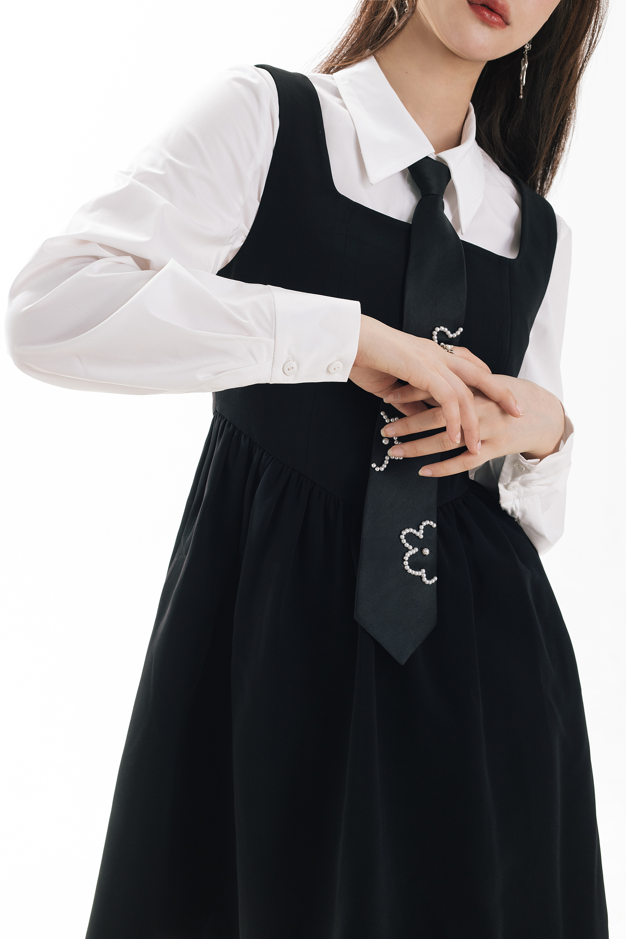 远月2022look拍摄（图ZMzMwMzkzMjQw） - 时尚/艺术摄影 - 站酷设计师摄影师JcLim原创素材 - 站酷ZCOOL