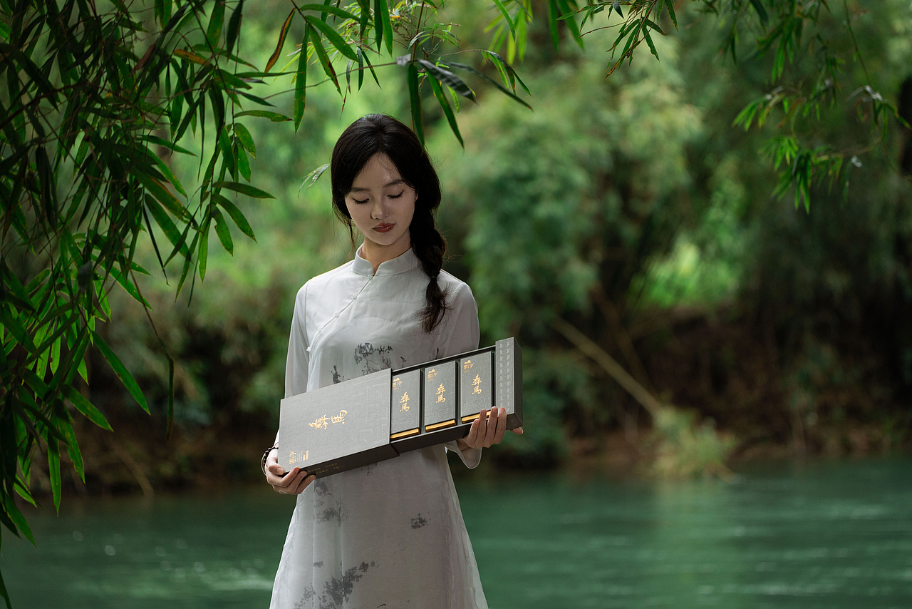 墨争-彝马·肉桂