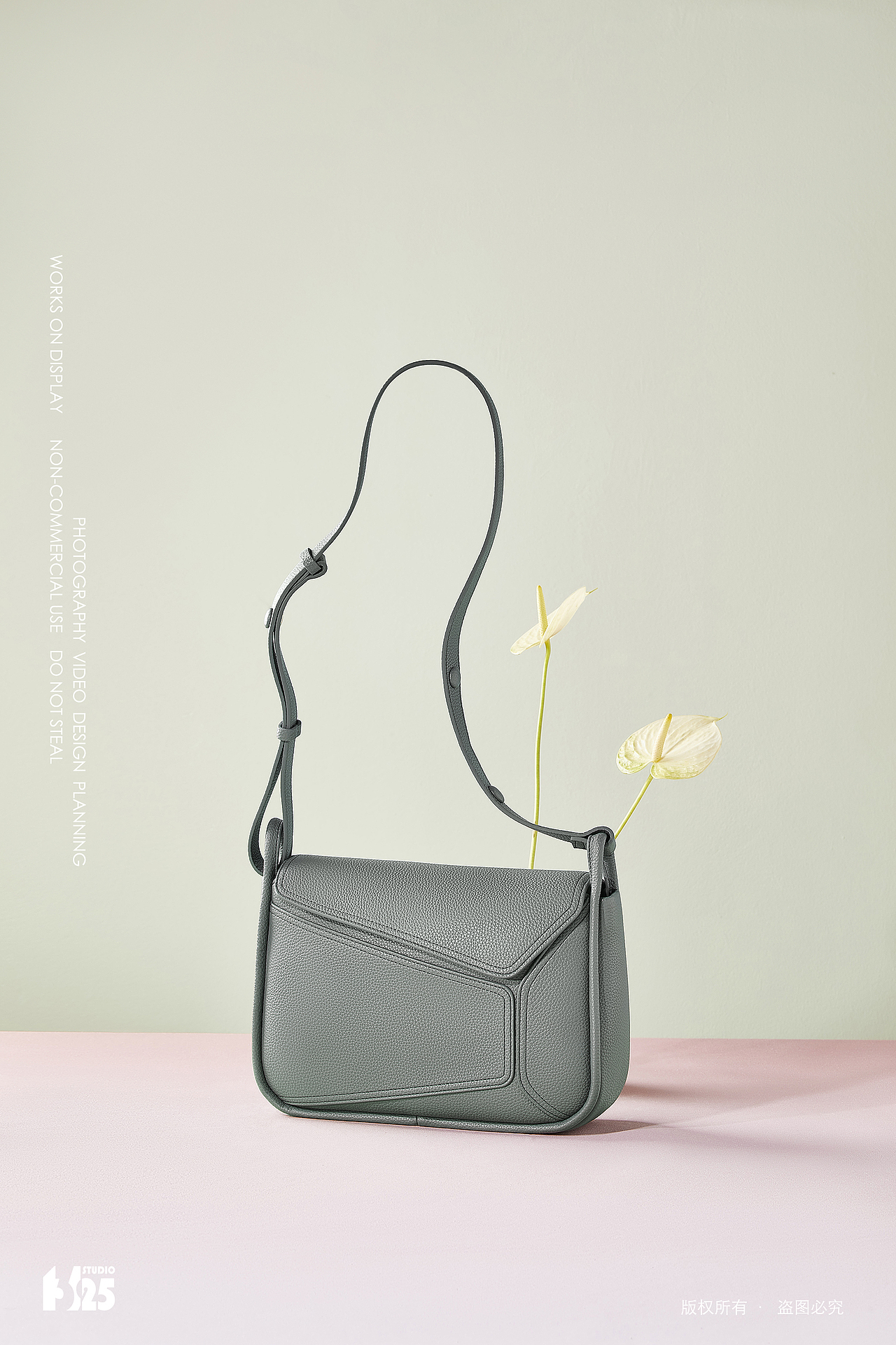 静物场景拍摄 ┃百思图鞋包┃三二五作品集