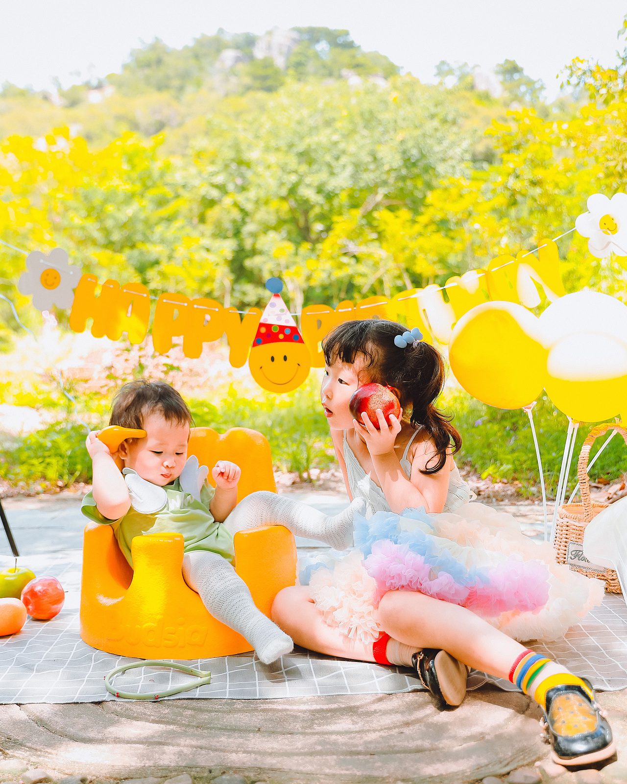 儿童户外生日写真