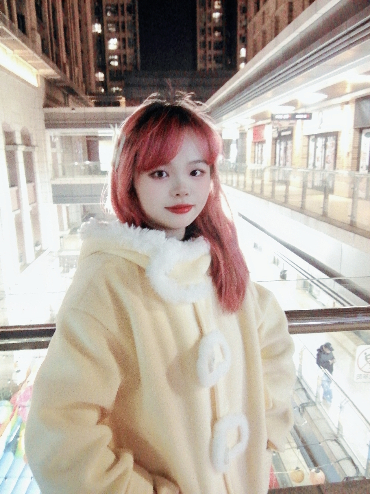 11月秋季氛围感人像摄影（图ZMzU2MTYwNDQw） - 人像摄影 - 站酷设计师Z672329724原创素材 - 站酷ZCOOL