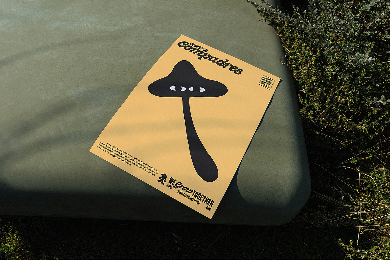 设计分享/Mushroom Compadres（图ZMzQwNTA3NzQw） - 品牌 - 站酷设计师BranD杂志原创素材 - 站酷ZCOOL
