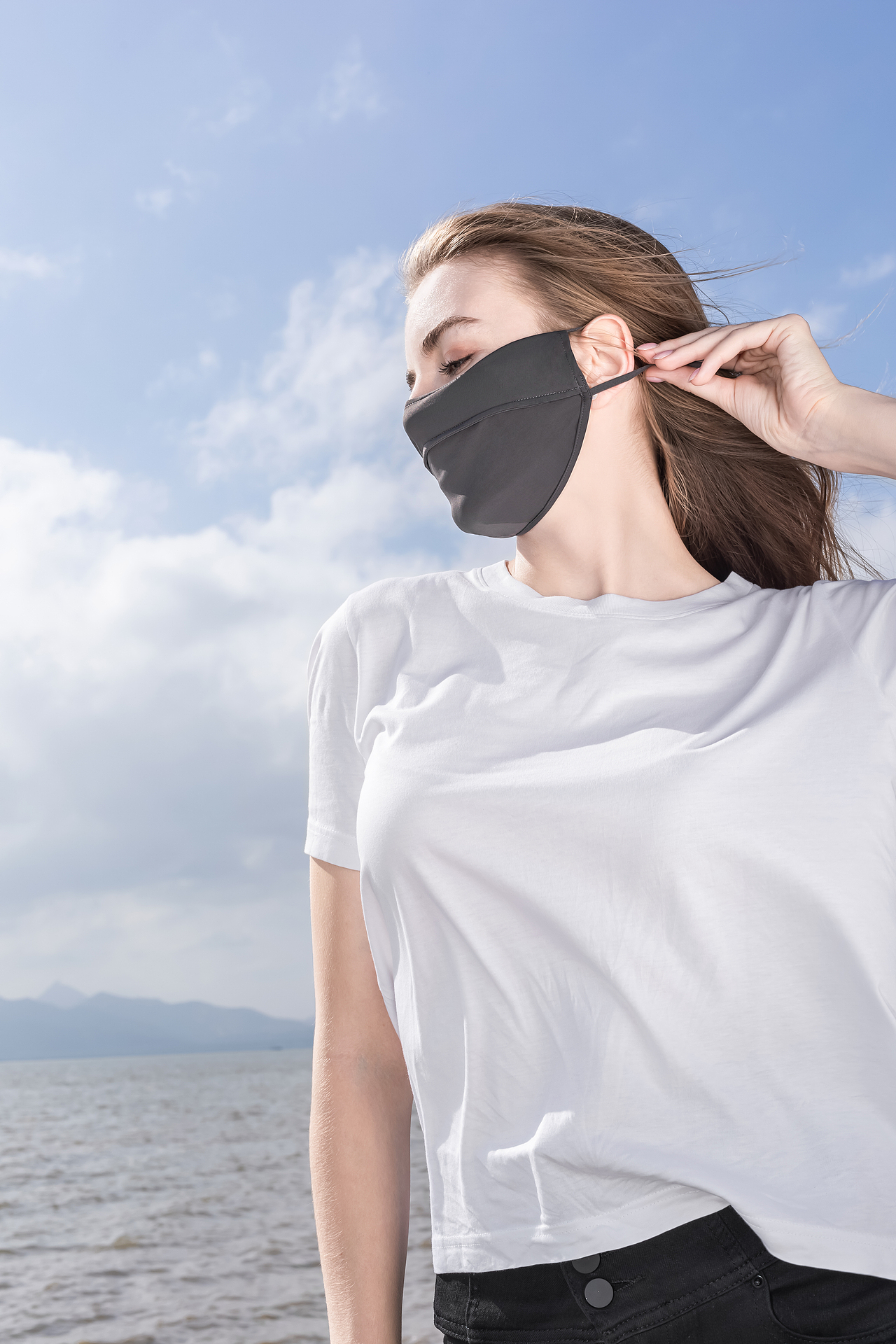 防晒口罩模特图