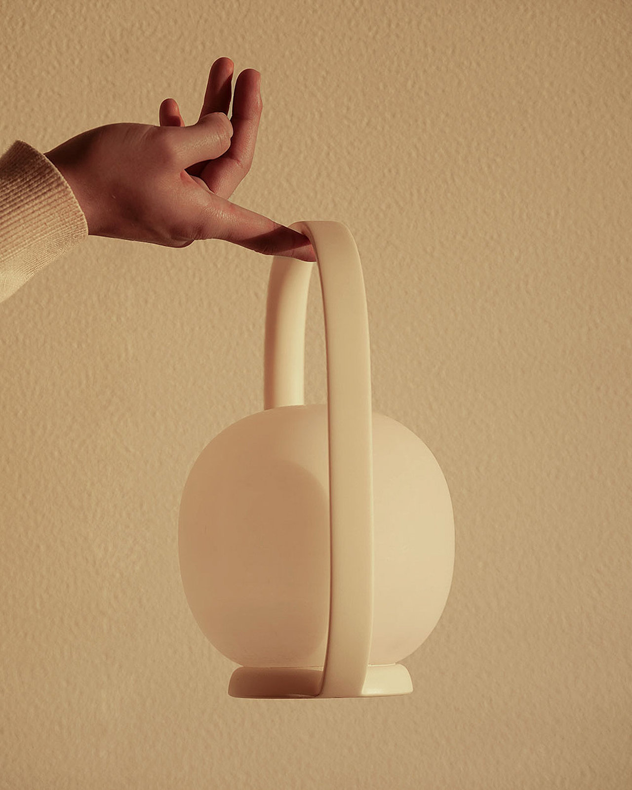 En Haut Lamp (2022)（图ZMzM1NjE3ODcy） - 生活用品 - 站酷设计师Leemok_Studio原创素材 - 站酷ZCOOL