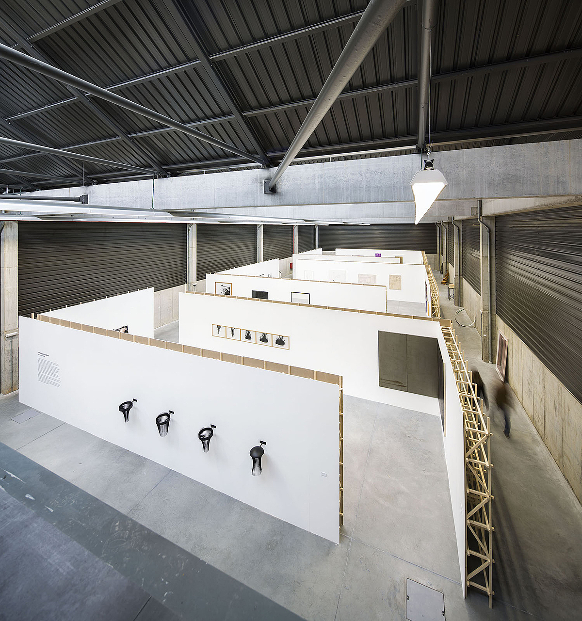 极简空间展馆 Adémi