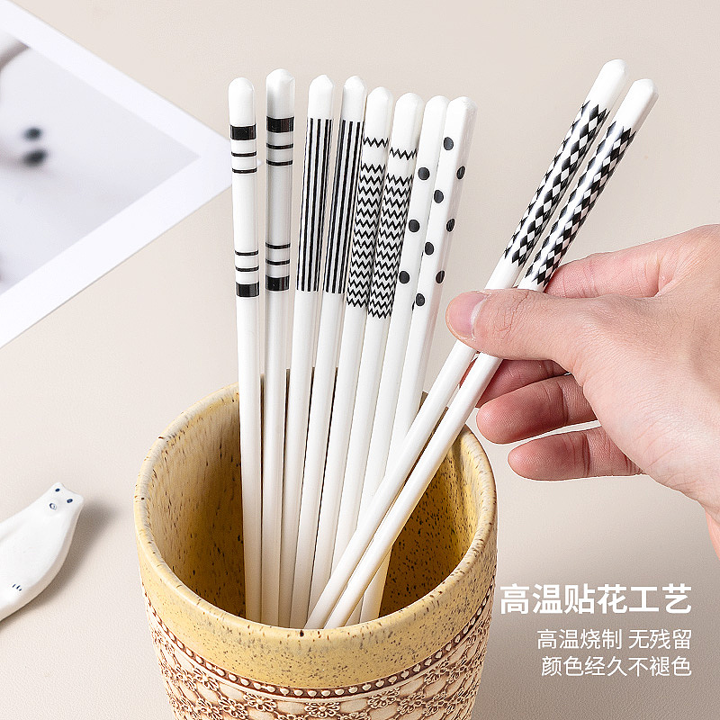 赫本风陶瓷筷-产品摄影（图ZMzY4ODY3ODcy） - 产品摄影 - 站酷设计师是你熊哥原创素材 - 站酷ZCOOL