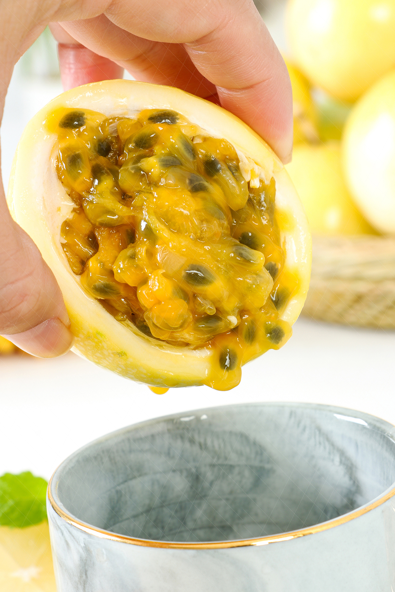 黄金百香果 原浆纯甜大果 当季现摘孕妇白香果高山水果