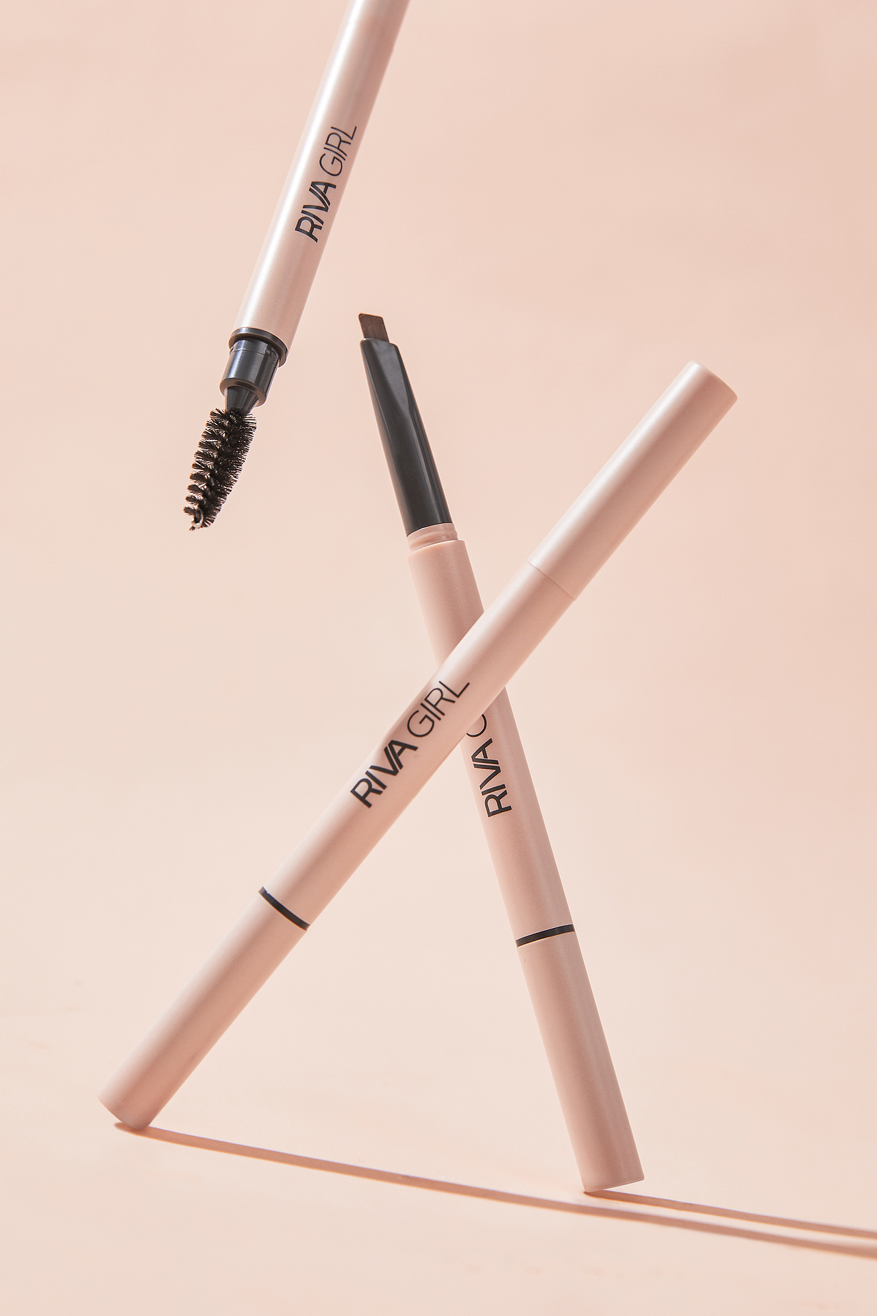 静物摄影 ｜ 彩妆品牌RIVA GIRL眼线液笔静物KV（图ZMzE0NTQ0Mzgw） - 产品摄影 - 站酷设计师摄影师Esokkk原创素材 - 站酷ZCOOL
