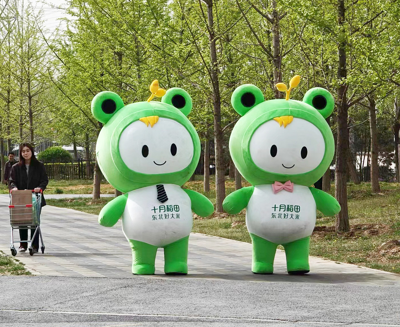 十月稻田 稻稻系列 大米包装设计 稻稻卡通人物设计