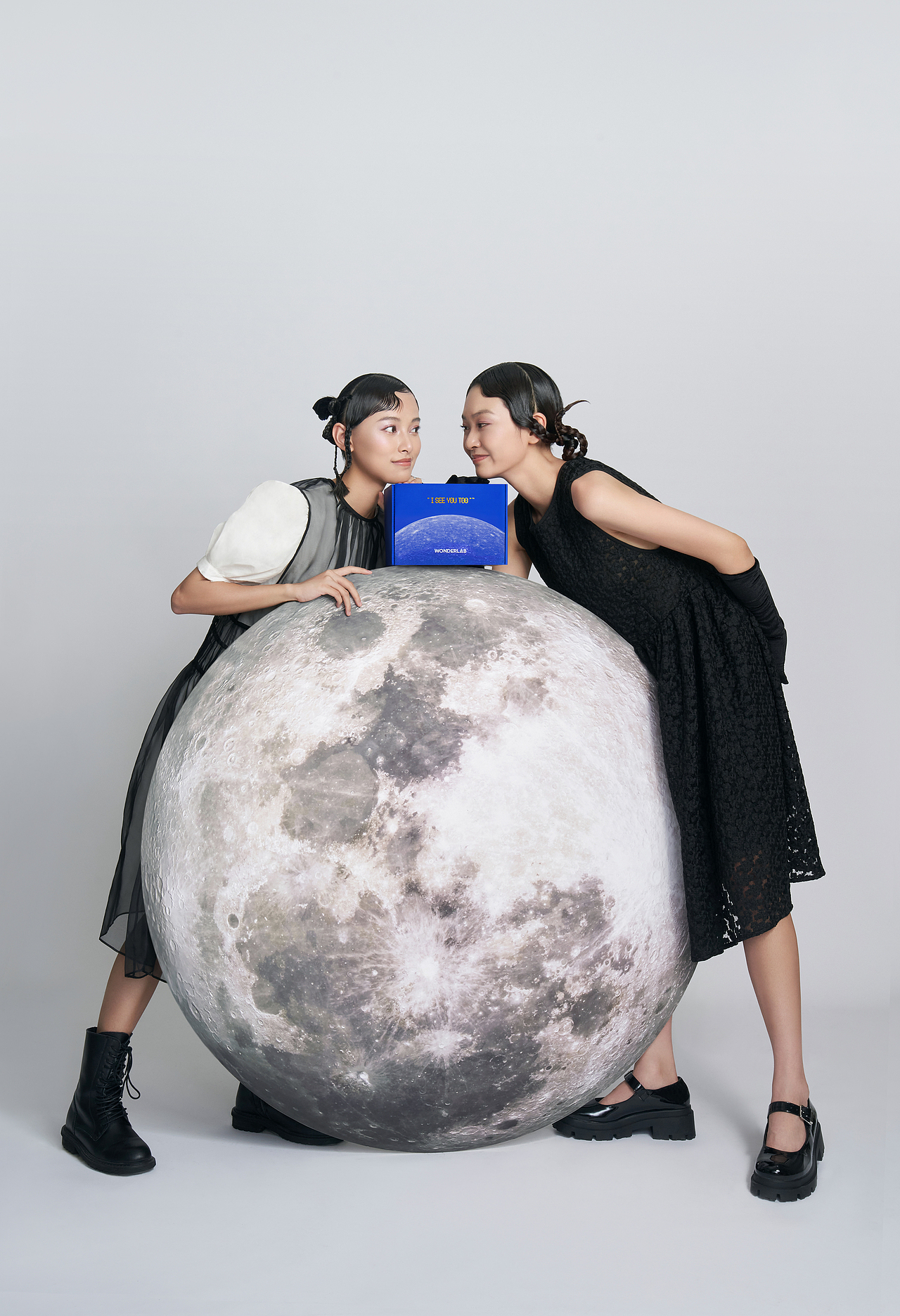 Wonderlab "Moon Travel"