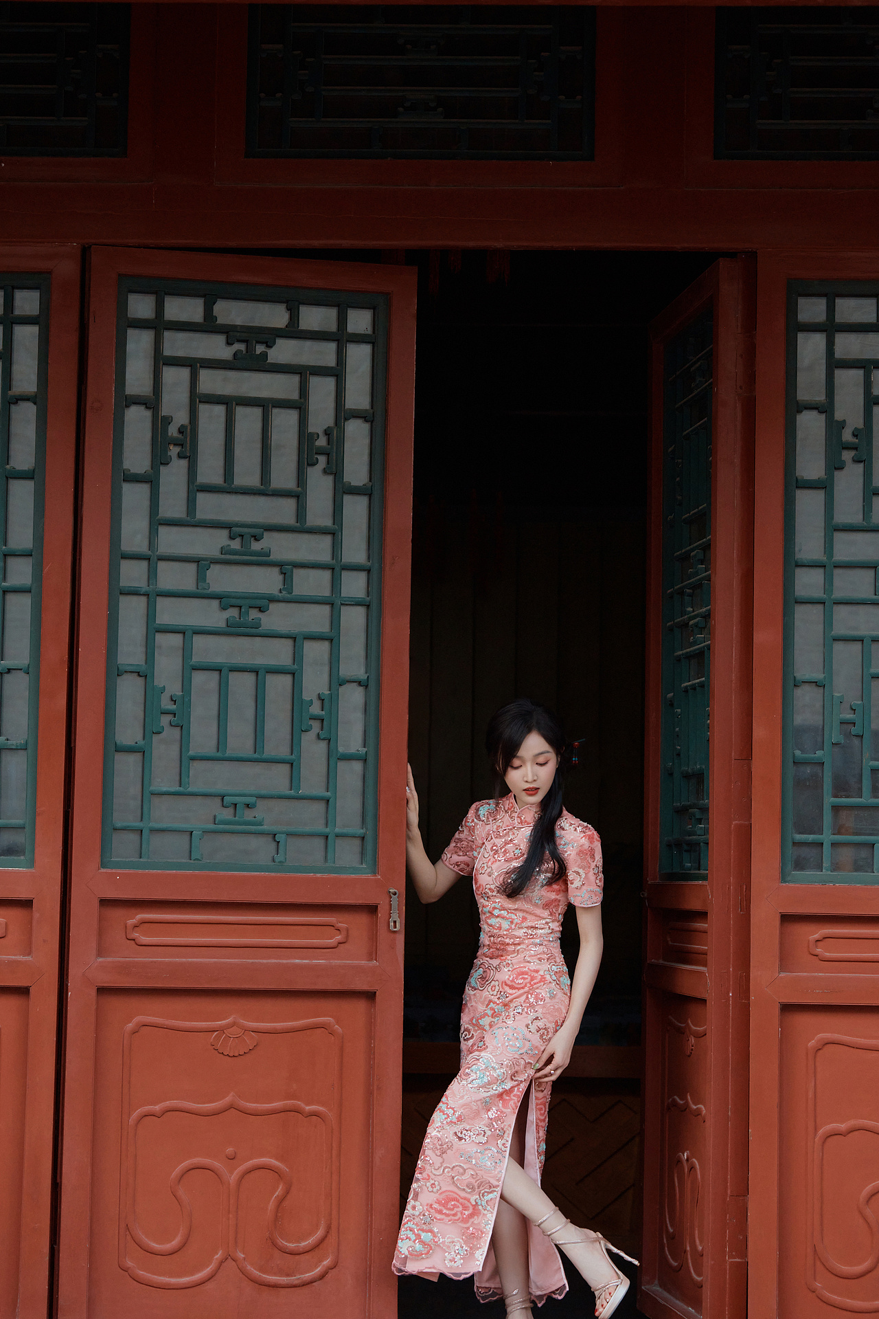 时尚穿搭《吴宣仪》一期