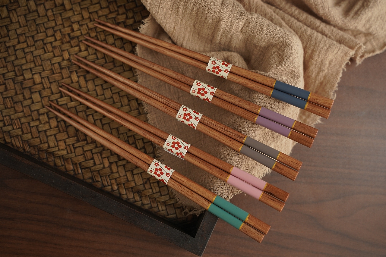 和风原木筷子