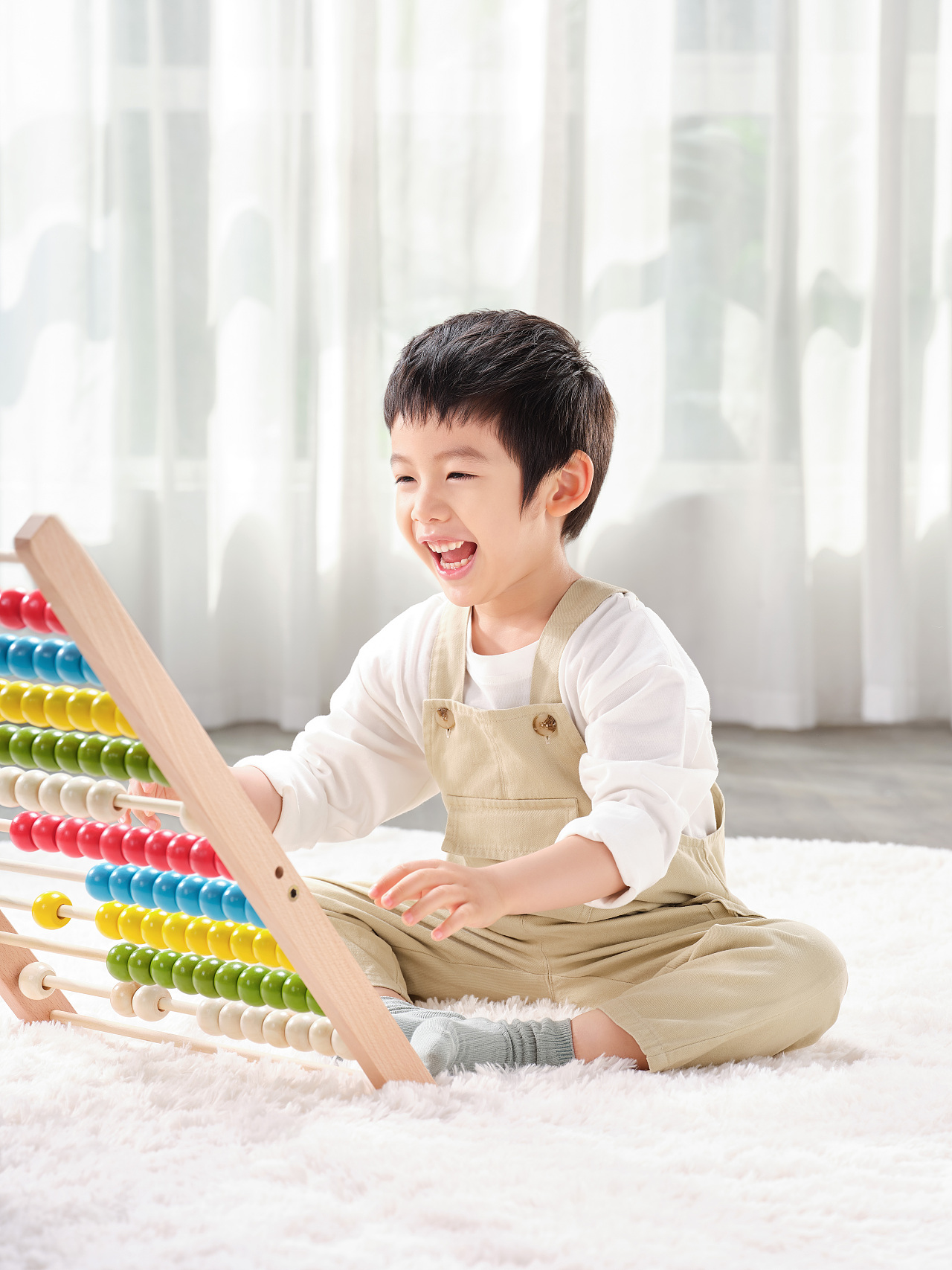 养生堂× 云度视觉 × Box Studio | 成长快乐维生素片