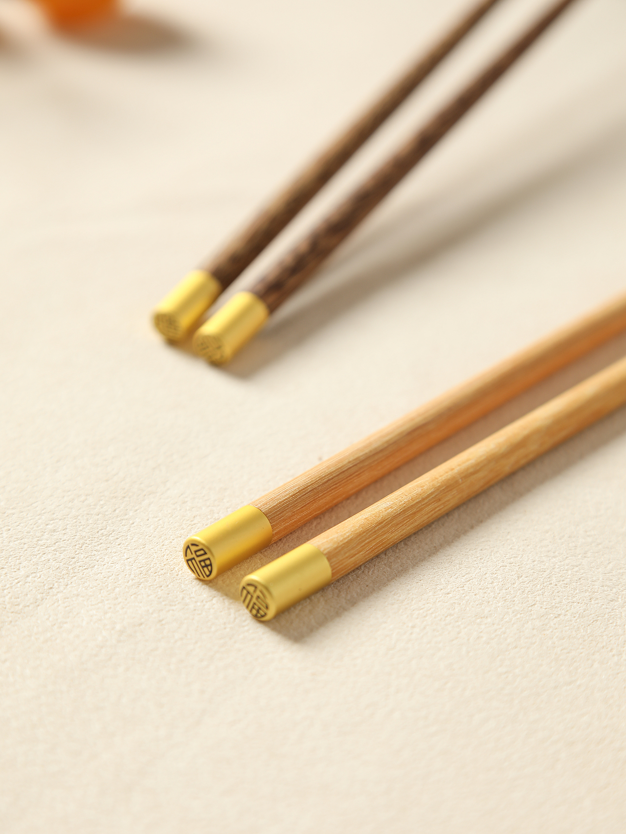 鸡翅木筷子（图ZMzExODMxMTU2） - 产品摄影 - 站酷设计师温德曼原创素材 - 站酷ZCOOL