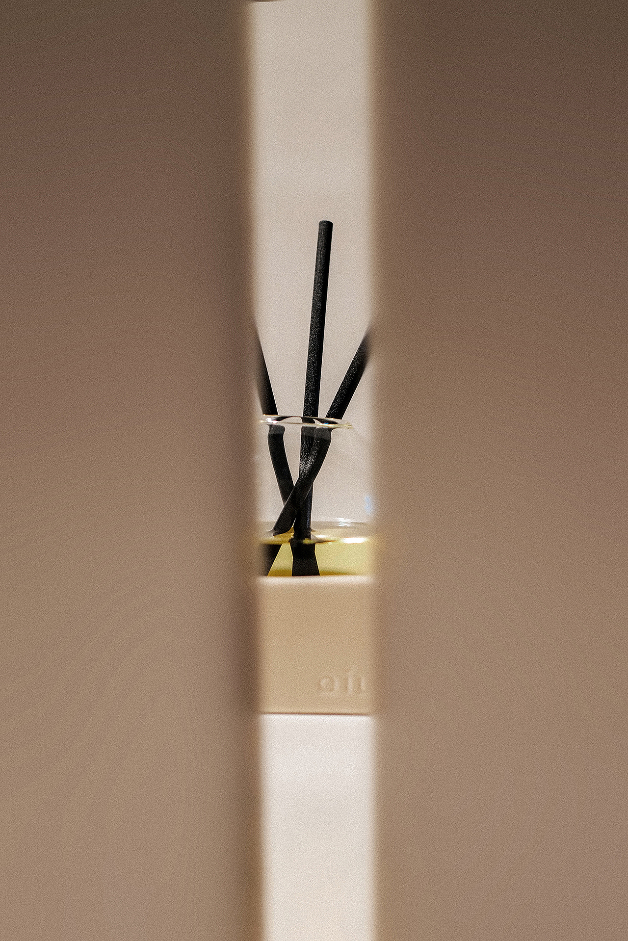 REED DIFFUSER — QíLI（图ZMzYzMjcxMDY0） - 包装 - 站酷设计师草没味啊原创素材 - 站酷ZCOOL