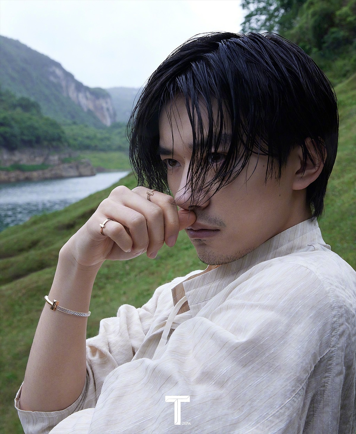 T Magazine China 易烊千璽（圖ZMzEwNzQ5NTY0） - 修圖/后期 - 站酷設計師楊震Zc原創(chuàng)素材 - 站酷ZCOOL