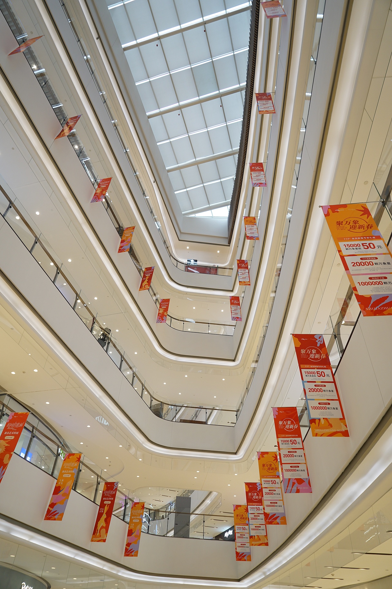 呜呜呜呜（图ZMzI3NzE5OTMy） - 人像摄影 - 站酷设计师十万瞬间原创素材 - 站酷ZCOOL